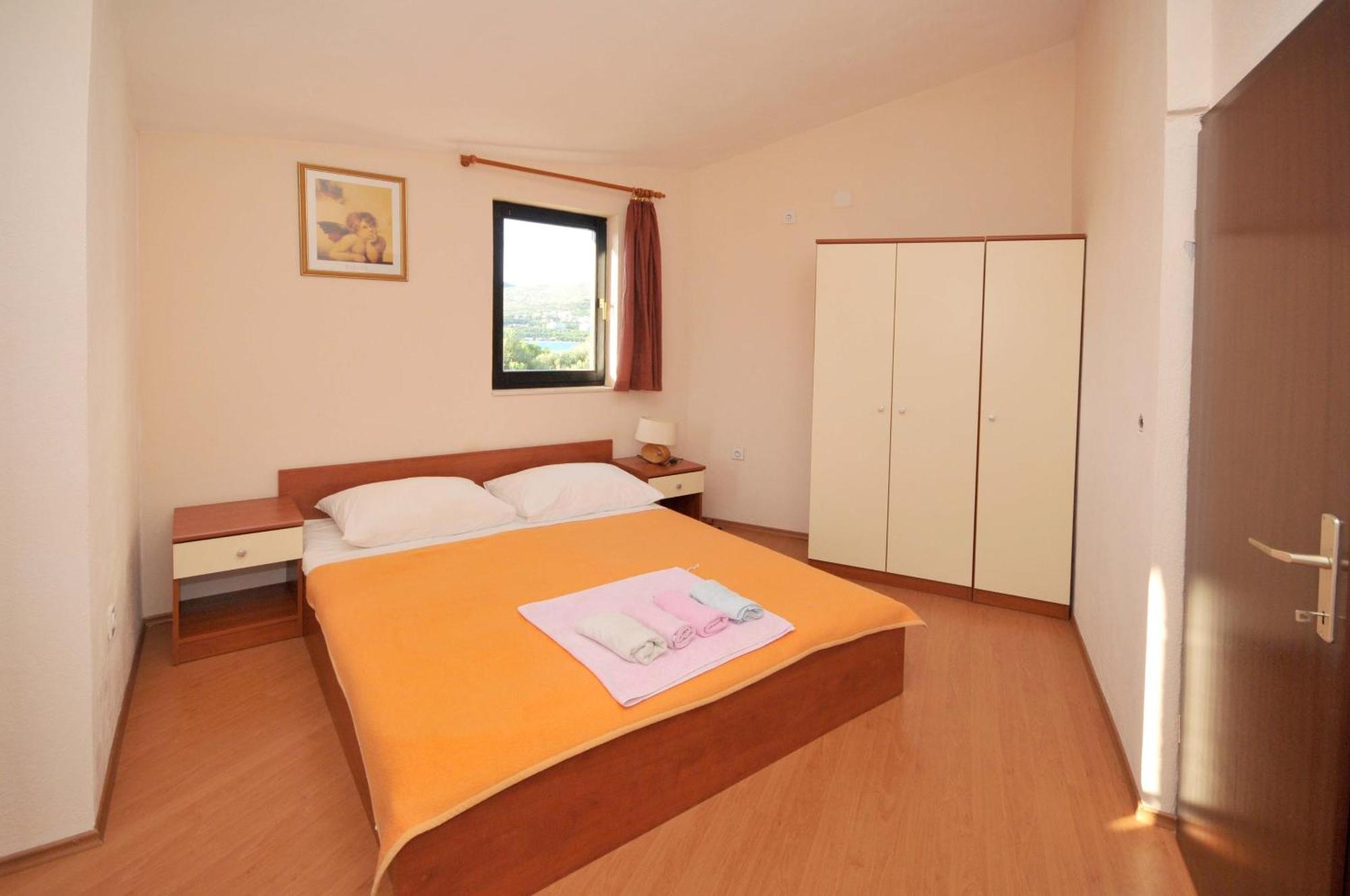 Apartments With A Parking Space Okrug Donji, Ciovo - 13732 Donji Okrug  Chambre photo